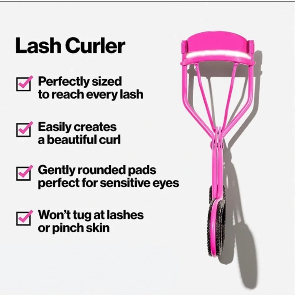 Betsy Johnson Eyelash Curler